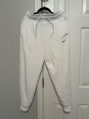 Nike White Dri-FIT Tee with Black Swoosh Tag